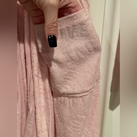 Pretty Pink Juicy couture Bath Robe L/XL - Picture 5 of 6